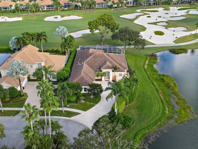 Home for sale at 8734 Lakes Boulevard - photo 6719622