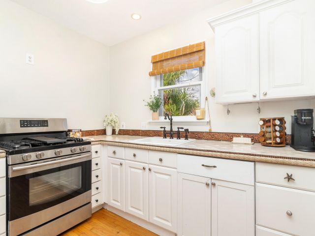 Home for rent at 341 Nottingham Boulevard - photo 6708295