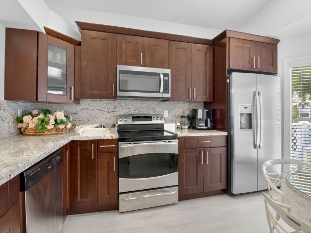 Home for rent at 5328 Buckhead Circle 2020 - photo 6697733