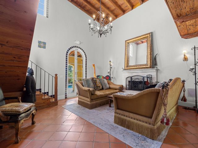 Home for sale at 1608 Lake Avenue - photo 6712939