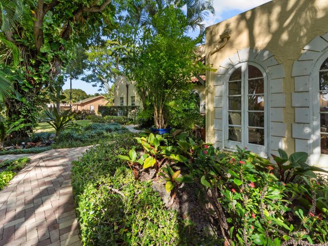 Home for sale at 1608 Lake Avenue - photo 6712946