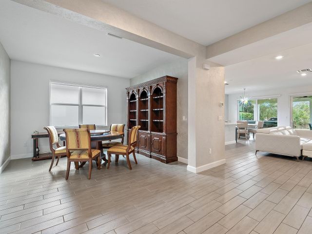 Home for sale at 10616 Starling Way - photo 6719599