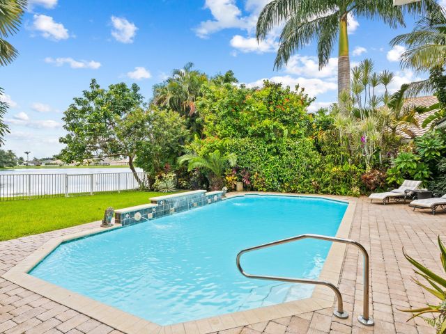 Home for sale at 21167 Falls Ridge Way - photo 6699859