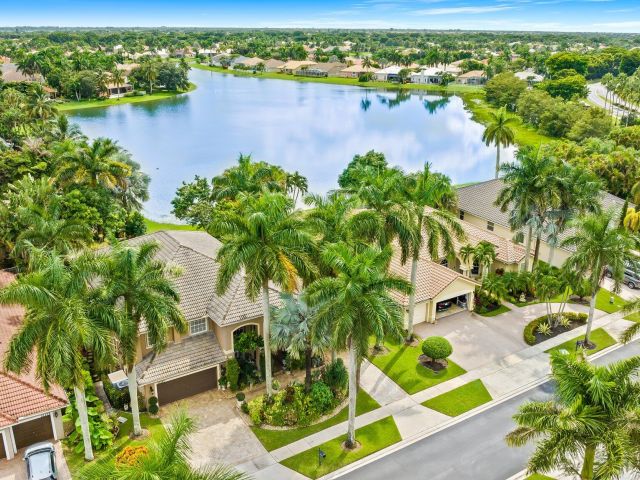 Home for sale at 21167 Falls Ridge Way - photo 6699860