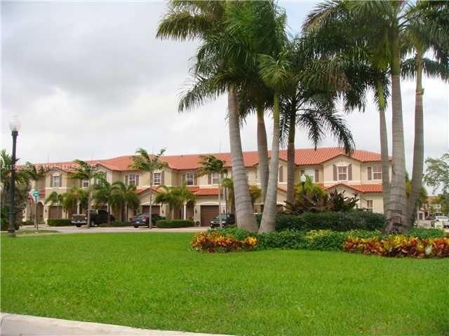 3-bedroom home for rent in Miami - 1027 NE 207th St 1027 - MondialRealty