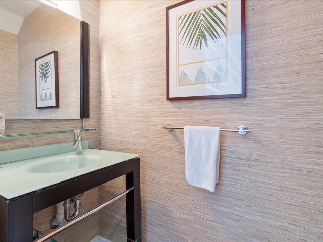 Home for sale at 310 NW 18th Street - photo 6707802