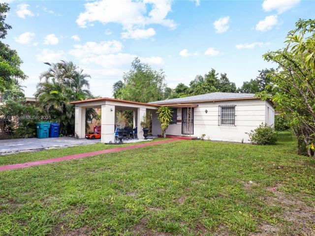 Home for sale at 431 NW 116th St - photo 7446167