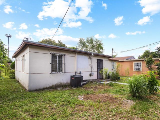 Home for sale at 431 NW 116th St - photo 7446197