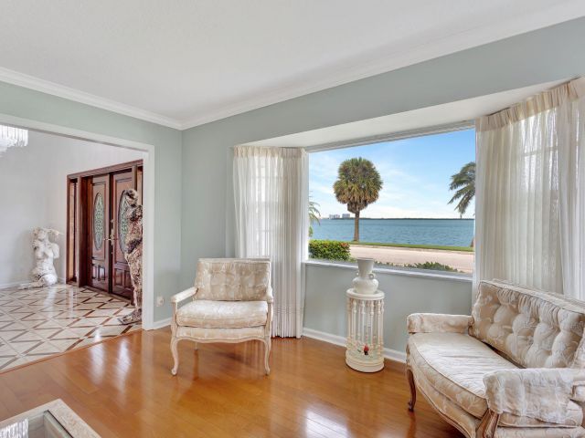 Home for sale at 1141 Pine Point Road - photo 6698591