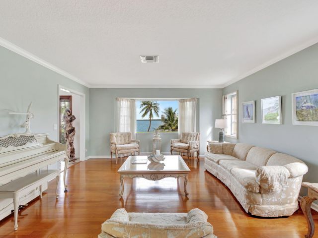 Home for sale at 1141 Pine Point Road - photo 6698592