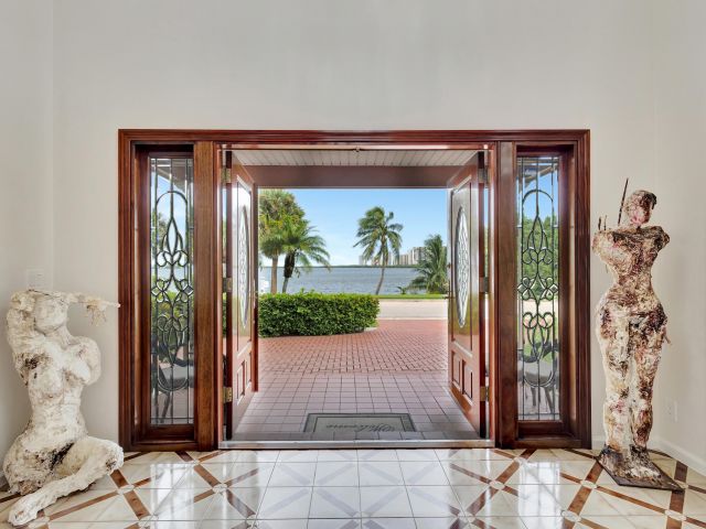 Home for sale at 1141 Pine Point Road - photo 6698595