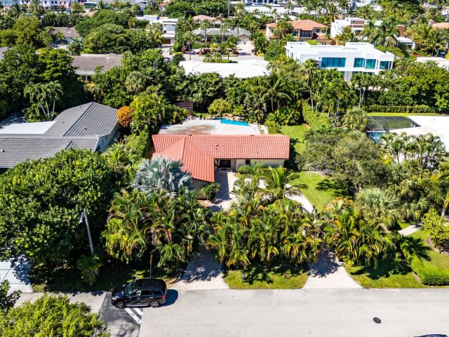 Home for sale at 2301 Banyan Road - photo 6701637