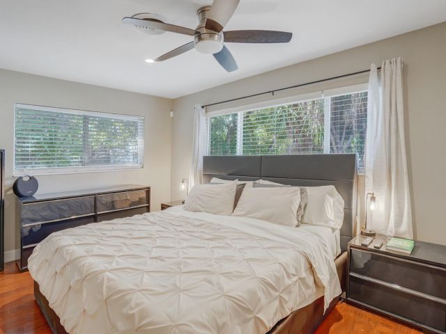 Home for sale at 3098 NE 5th Avenue - photo 6701615