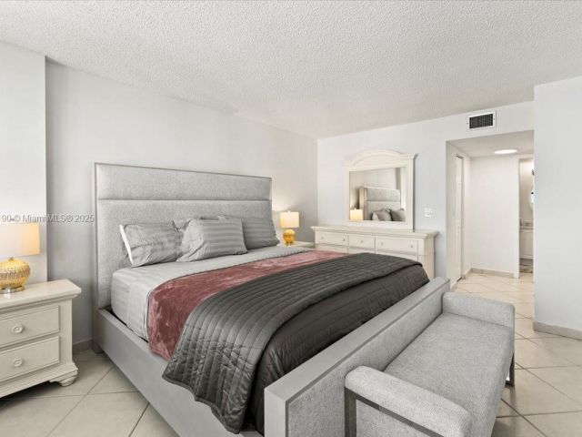 Apartment for sale  Unit #2004 - photo 6701159