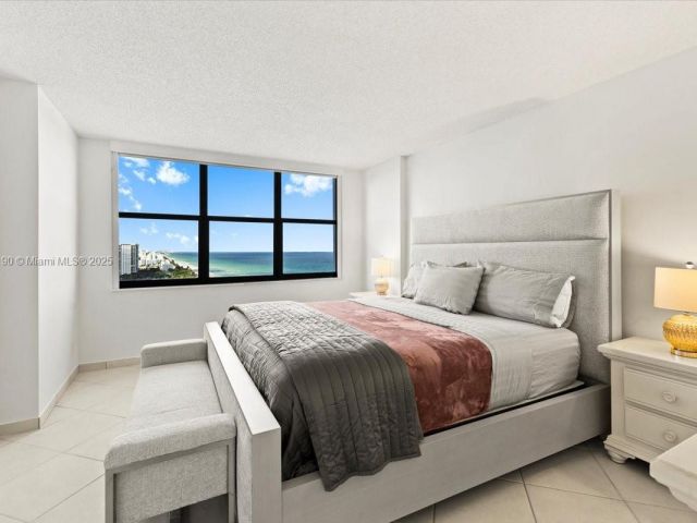 Apartment for sale  Unit #2004 - photo 6701161