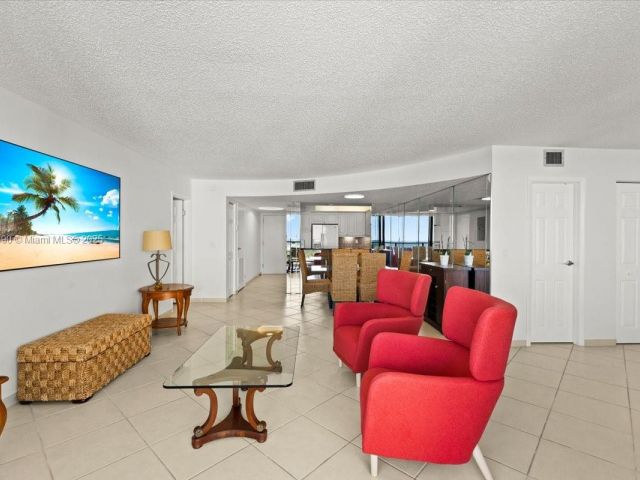 Apartment for sale  Unit #2004 - photo 6701164