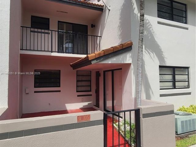 2-bedroom home for rent in Miami - 13458 SW 62nd St Q105 - MondialRealty