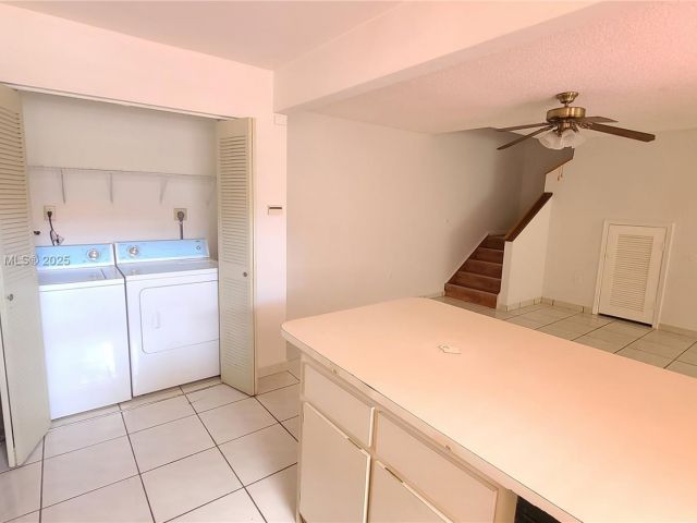 2-bedroom home for rent in Miami - 13458 SW 62nd St Q105 - MondialRealty