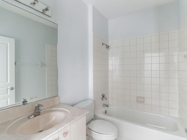 Home for rent at 310 NW 1st Street - photo 6707821