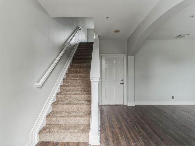 Home for rent at 310 NW 1st Street - photo 6707825