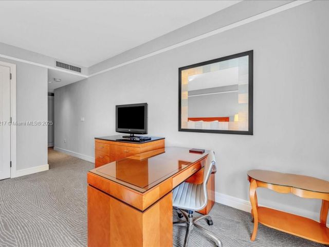 Apartment for sale  Unit #3603 - photo 6700696