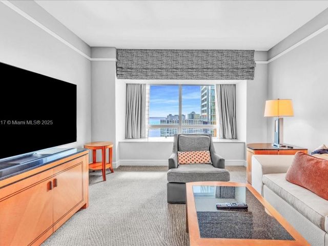 Apartment for sale  Unit #3603 - photo 6700713