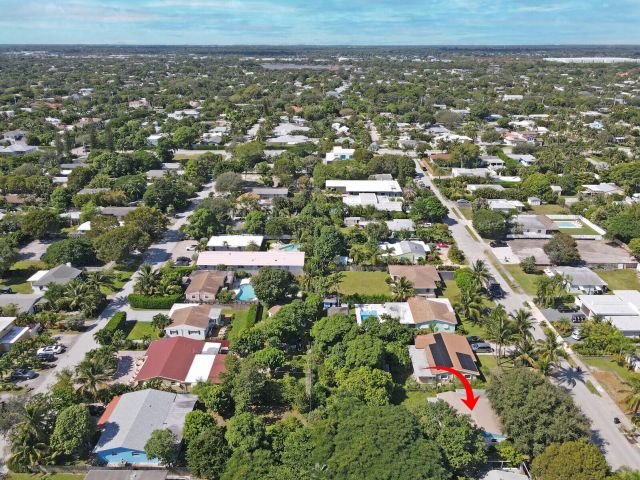 Home for sale at 260 NE 14th Street - photo 6707791