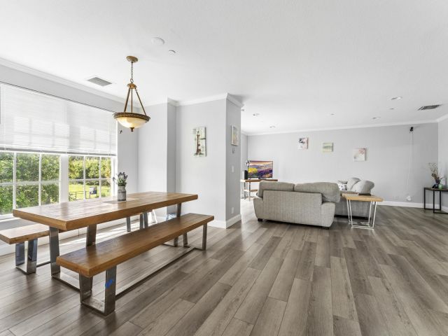 Home for sale at 1100 Cabana Road - photo 6725275