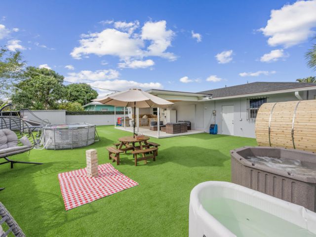 Home for rent at 2128 Dock Street - photo 6717326