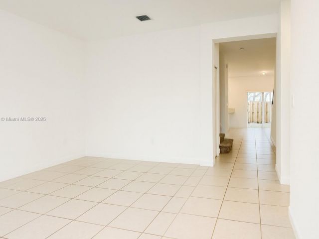 3-bedroom home for rent in Homestead - 2664 SE 19th St 2664 - MondialRealty