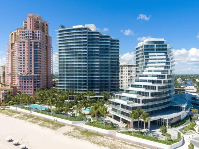 2-bedroom condo for rent in Fort Lauderdale - 2200 N Ocean Blvd N504 - MondialRealty