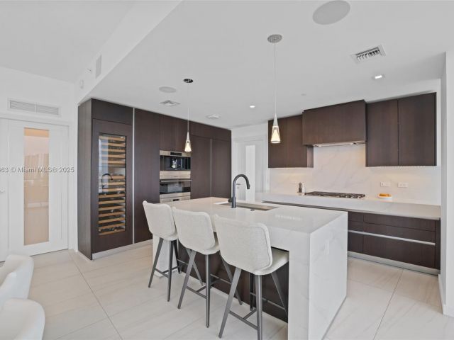 Apartment for rent  Unit #N504 - photo 6720485