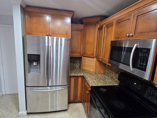 Home for rent at 18110 SW 139th Court - photo 6713166