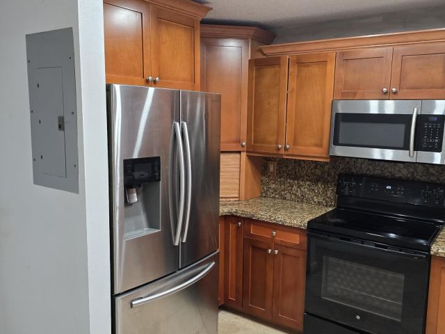 Home for rent at 18110 SW 139th Court - photo 6713169