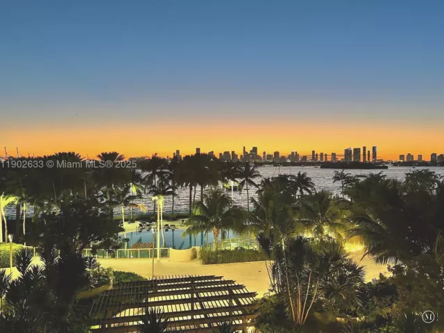 2-bedroom condo for rent in Miami Beach - 1500 Bay Rd 846S - MondialRealty