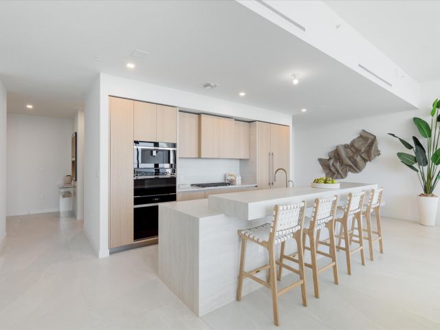 Apartment for sale  Unit #Uph03 - photo 6704246