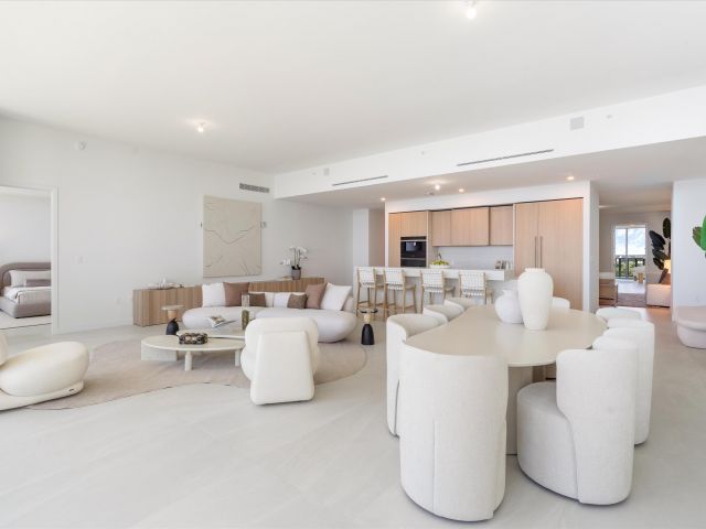 Apartment for sale  Unit #Uph03 - photo 6704247