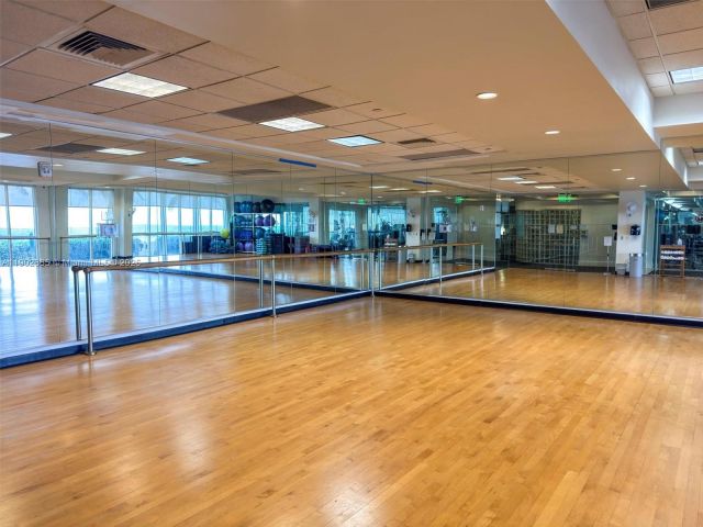 Apartment for sale  Unit #2055 - photo 6703603