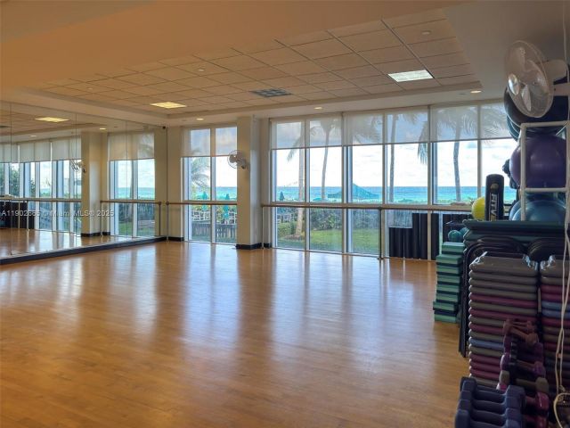 Apartment for sale  Unit #2055 - photo 6703604