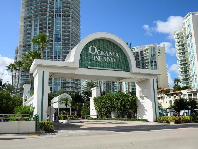 Apartment for sale  Unit #2055 - photo 6703617