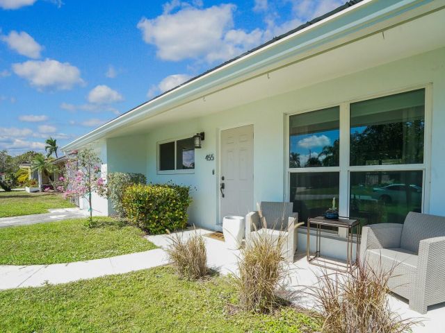 Home for sale at 455 NE 34th Street - photo 6781290
