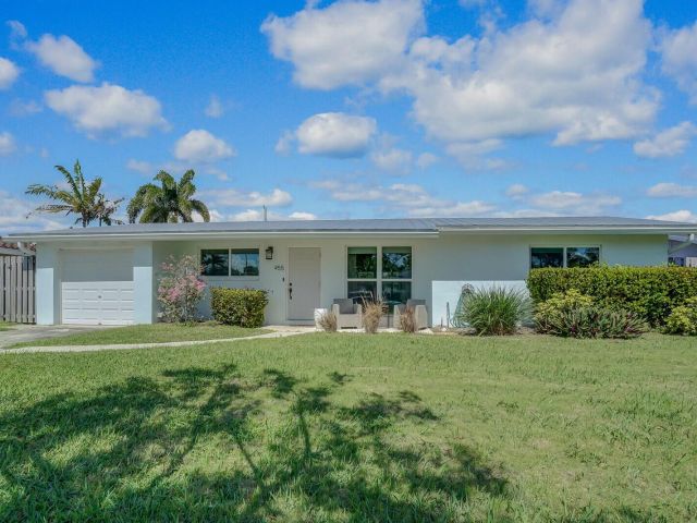 Home for sale at 455 NE 34th Street - photo 6781292