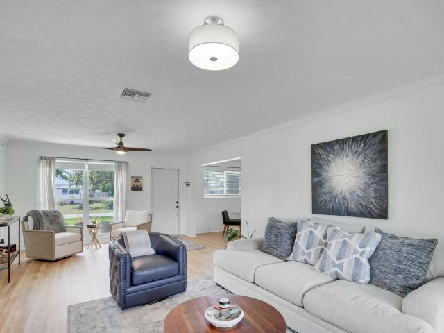 Home for sale at 455 NE 34th Street - photo 6781293