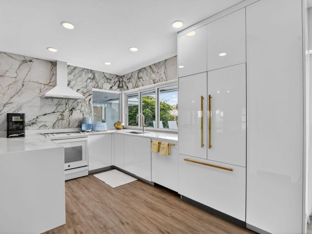 Home for rent at 891 SW Hickory Terrace - photo 6705475