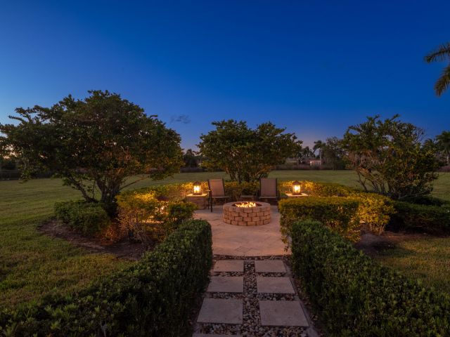 Home for sale at 6760 Fox Hollow Drive - photo 6738558