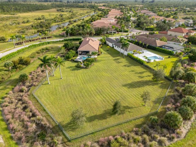 Home for sale at 6760 Fox Hollow Drive - photo 6738565