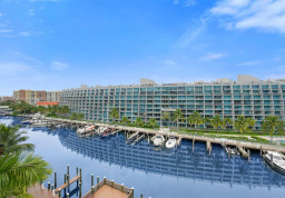 Apartment #613 at Alaqua