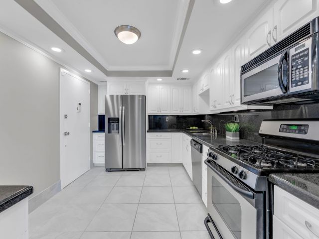 Apartment for sale  Unit #414 - photo 6727249