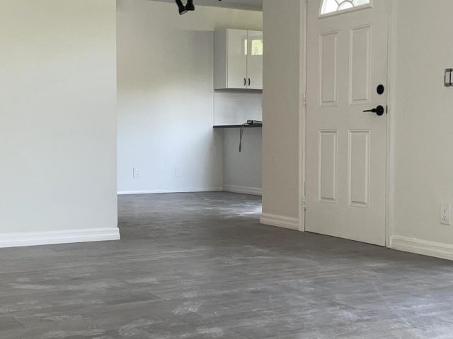 Home for rent at 3764 Victoria Drive - photo 6729369