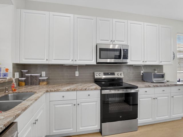 Home for sale at 7241 Cataluna Circle - photo 6708747